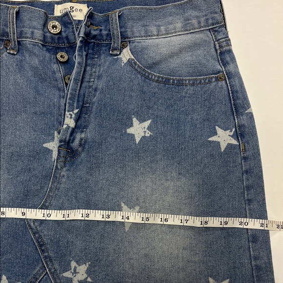 Umgee Light Blue Star Print Mini Skirt Size Large - Picture 4 of 16
